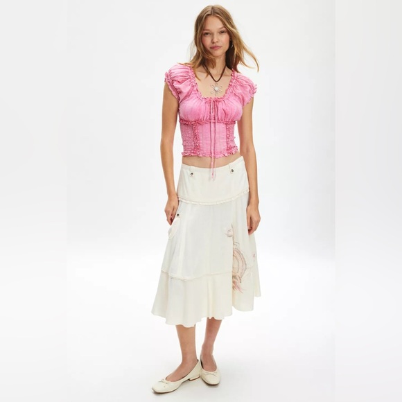 UO Kimchi Blue Nicole Scoop Neck Cropped Blouse - Picture 2 of 4